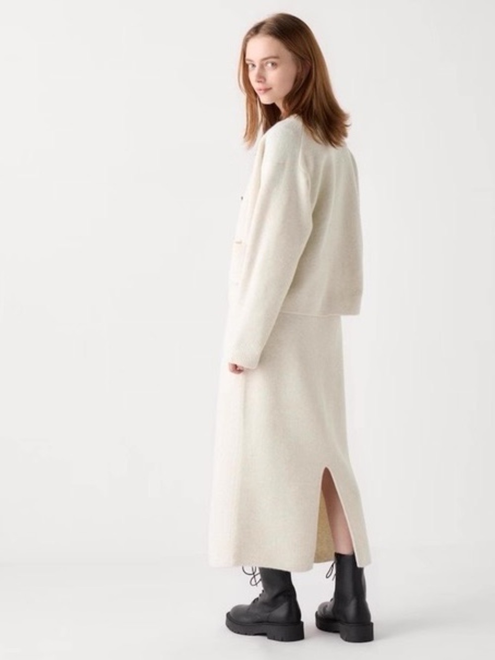 Uniqlo 3D Knit Soufflé Yarn Skirt XXl Off White color